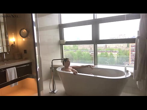 ❤️ Milžiniškas kūdikis aistringai masturbuoja savo putę vonios kambaryje ❤ Namų porno prie porno lt.pornofilmtv.ru ❌️❤